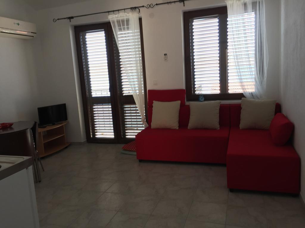 Apartament Vila Familia Prizna Zewnętrze zdjęcie