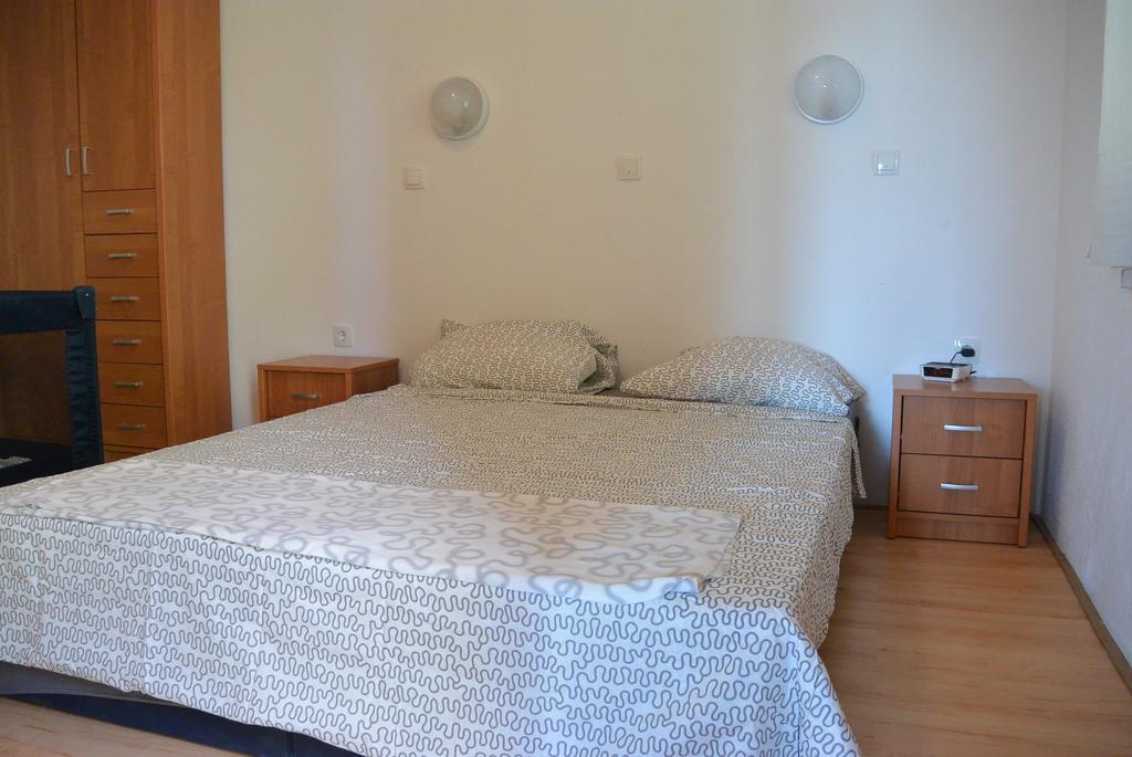 Apartament Vila Familia Prizna Zewnętrze zdjęcie